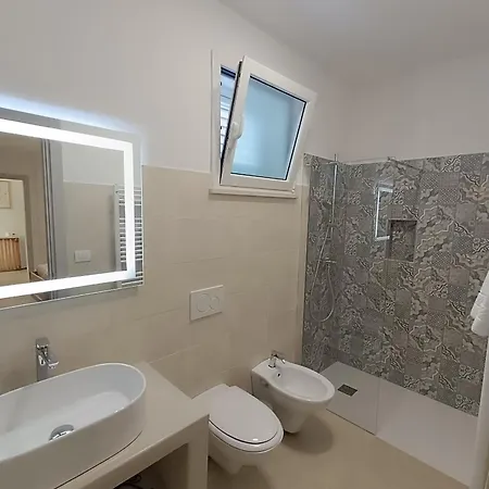 La Perla, Comfort E Relax * Vignacastrisi