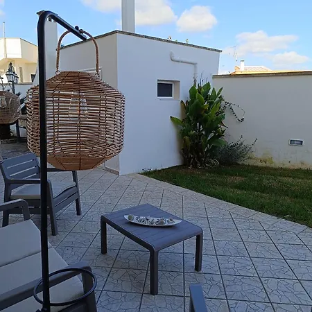 La Perla, Comfort E Relax Vignacastrisi