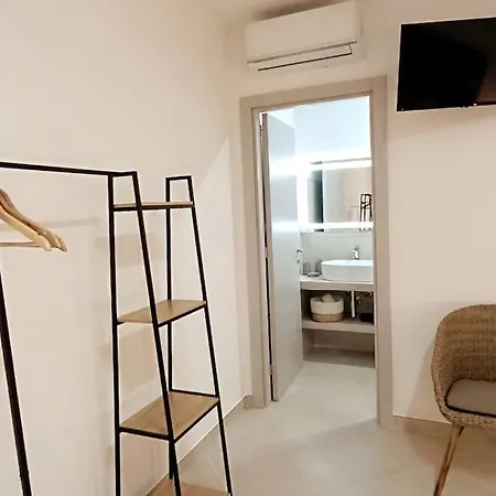 La Perla, Comfort E Relax * Vignacastrisi