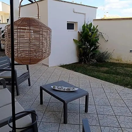 La Perla, Comfort E Relax * Vignacastrisi