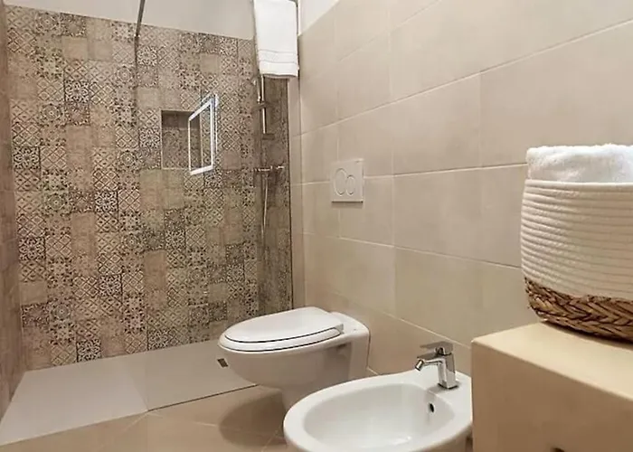 La Perla, Comfort E Relax Vignacastrisi