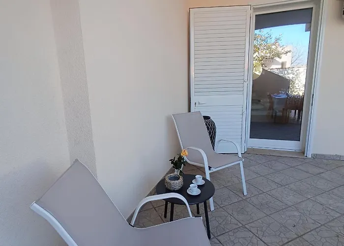 La Perla, Comfort E Relax *